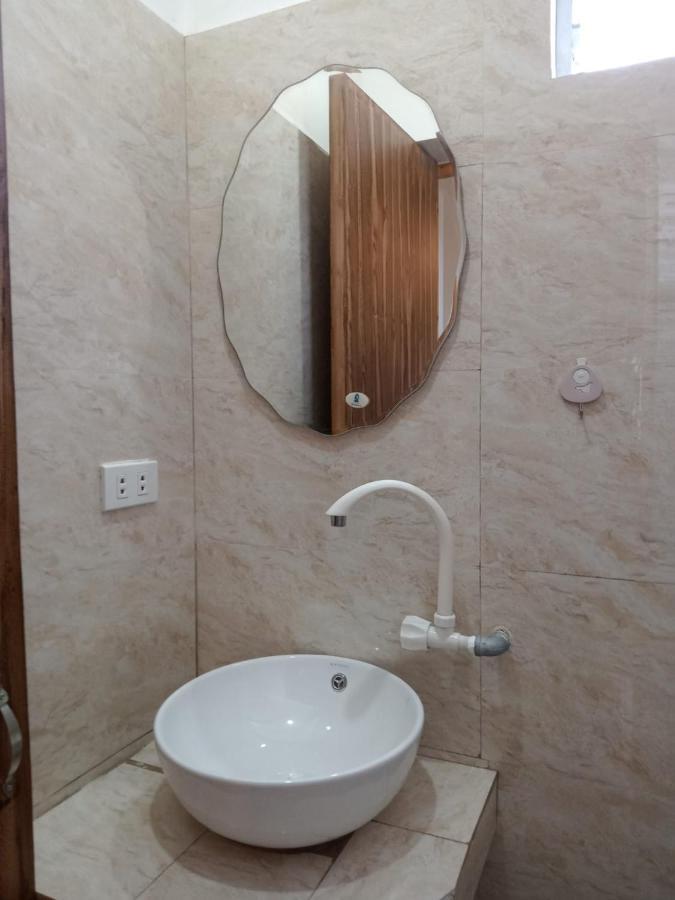 آنغلوس __Aplaridel Inn Suites__ المظهر الخارجي الصورة